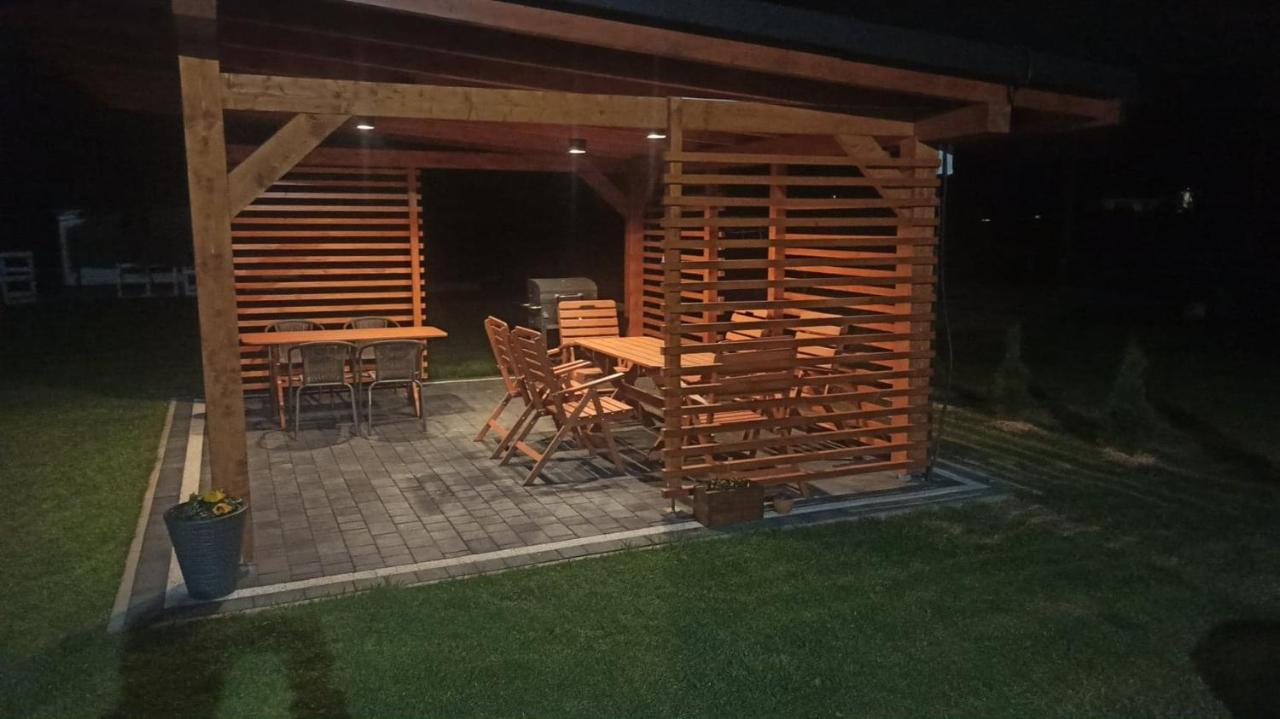 Domek U Mai Затор Экстерьер фото